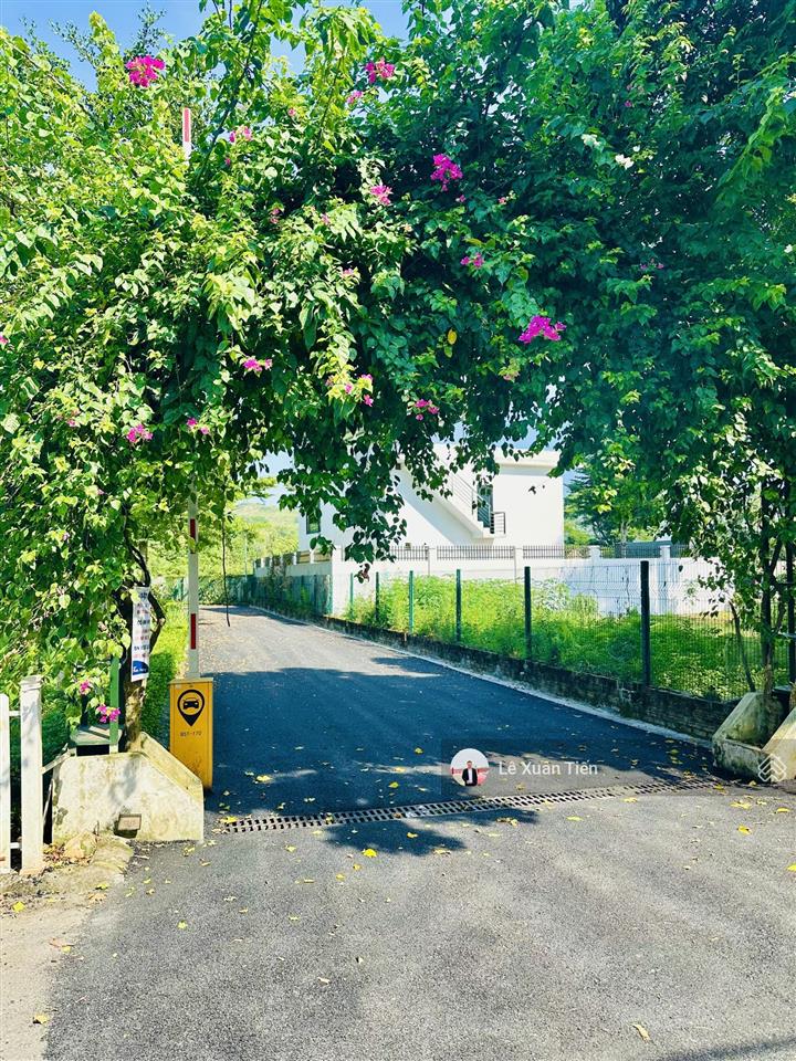 Chỉ 2.52 tỷ, lô đất 109.6m2 đường 3 ô tô, tại đồng vàng, phú cát, hoà lạc. rẻ nhất thị trường