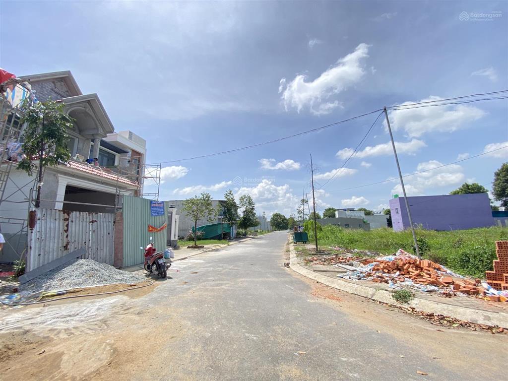 Nền đẹp 151m2 đường số 5 kdc hoàng long (long kim ii). shr  giá 2 tỷ 370