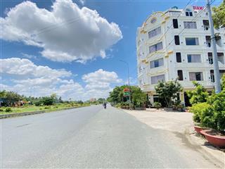 Nền trục chính, mt đường số 2 khu dân cư 135, bến lức  long an (tây ninh), giá 6 tỷ 500 vnđ