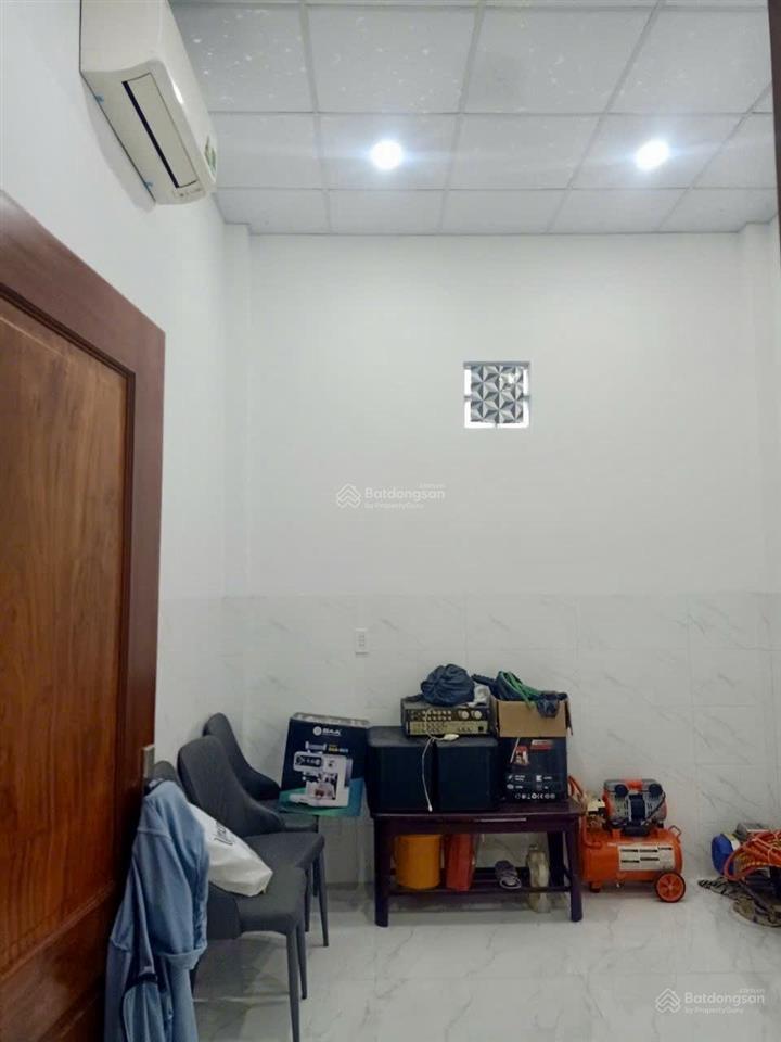 Bán nhà cấp 4 đẹp mới  kdc hoàng long, bến lức, long an, giá 3,8 tỷ (full nội thất)