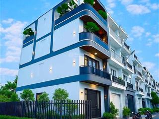 Nhà phố căn gốc diện tích khủng 9x16 mới đẹp vào ở ngay