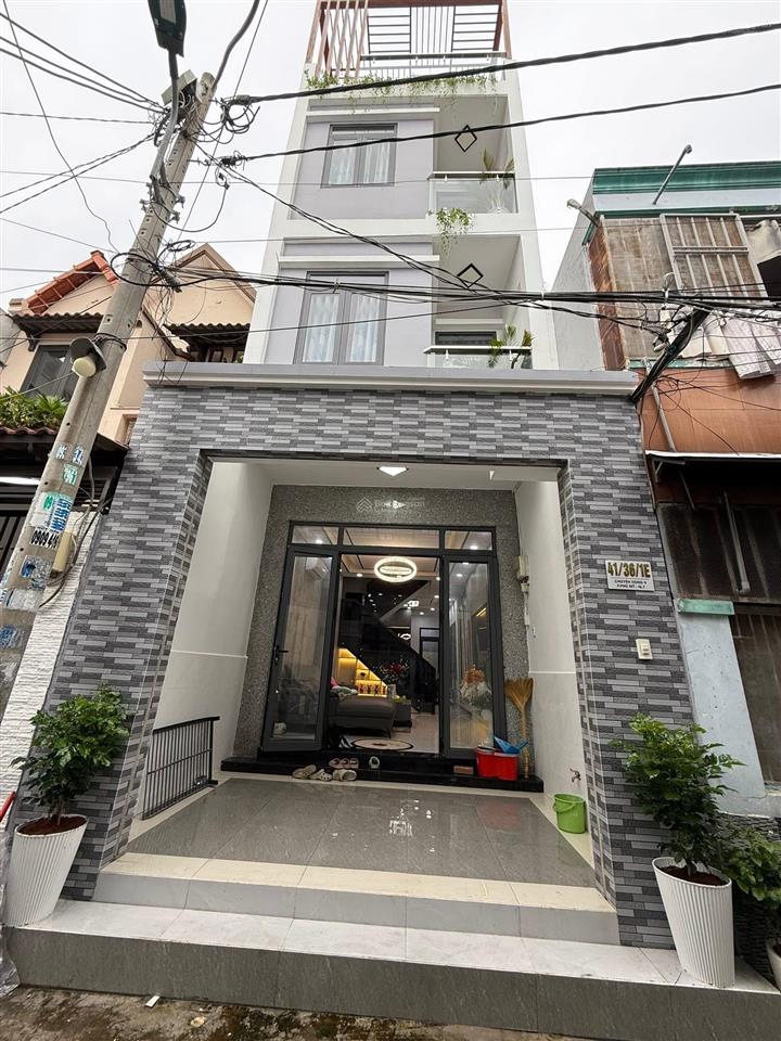 Nhà đẹp hẻm ô tô vào ở ngay 4x16