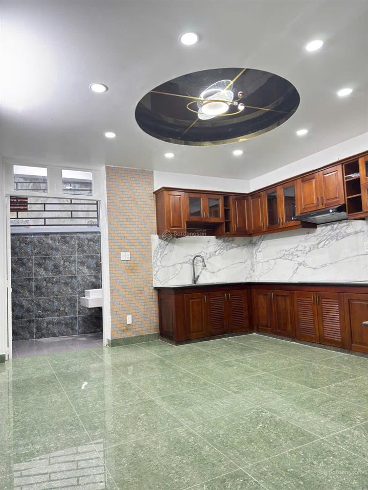 Nhà 5 lầu 5x18,5 mặt tiền huỳnh tấn phát giá tốt chỉ 11tỷ8
