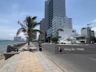 Cực hiếm!! giảm 700tr bán nhanh lô đất 3 mặt tiền cạnh biển dt 150m2 full đất odt, giá 17,8 tỷ
