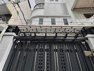 Nhà mới, đẹp, chủ cần tiền để giải quyết việc nhà nên giảm 400tr còn 6tỷ