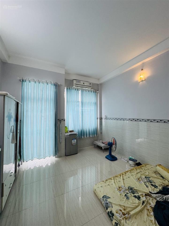 Q.11. nhà còn mới, hẻm xe hơi thông, khu nhà cao tầng, an ninh