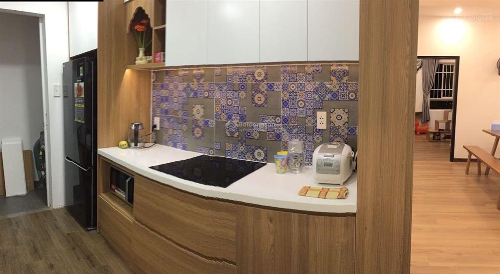 Cc phố đông đường liên phường  80m2  căn góc view landmark 81  2pn,2wc giá hạ 150 triệu 3.35 tỷ