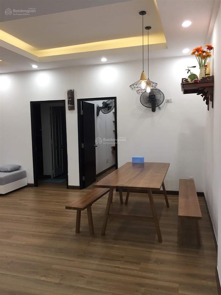 Cc phố đông đường liên phường  80m2  căn góc view landmark 81  2pn,2wc giá hạ 150 triệu 3.35 tỷ