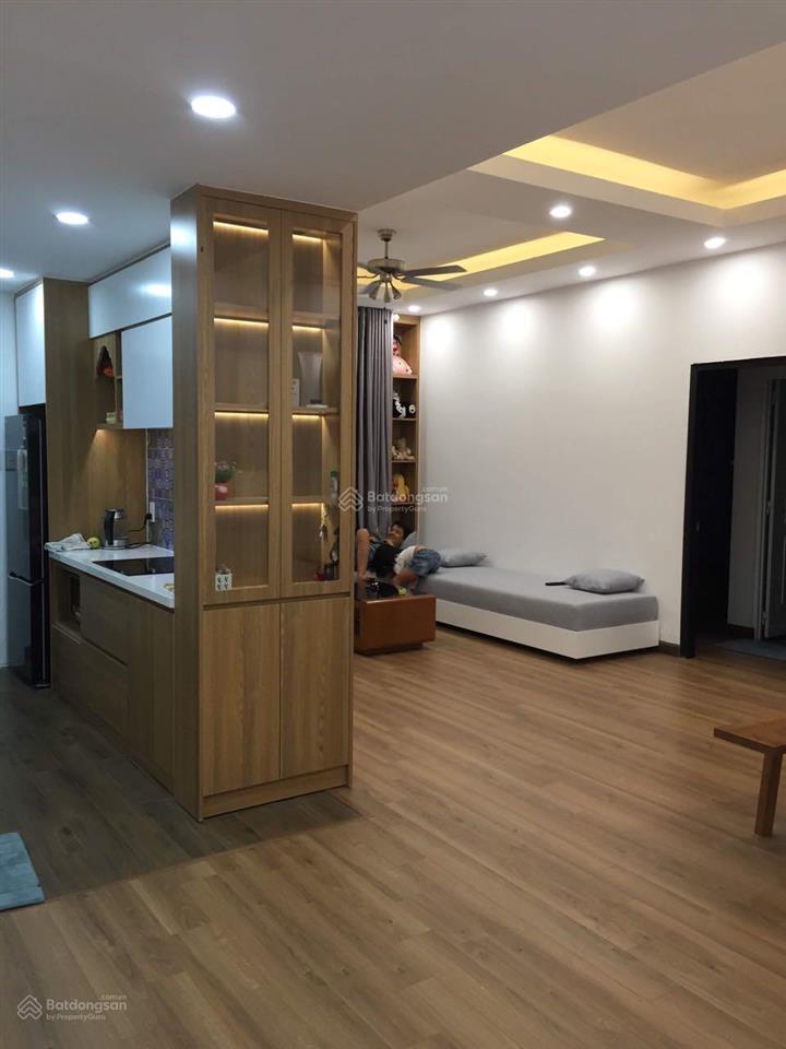 Cc phố đông đường liên phường  80m2  căn góc view landmark 81  2pn,2wc giá hạ 150 triệu 3.35 tỷ