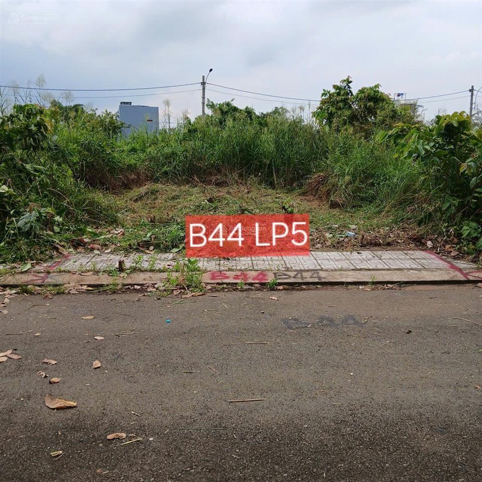 Long phước 5 lô b44 50,3m2 mặt tiền sạch đẹp, đường thông, 1 xẹt cách đường 8 khoảng 20m