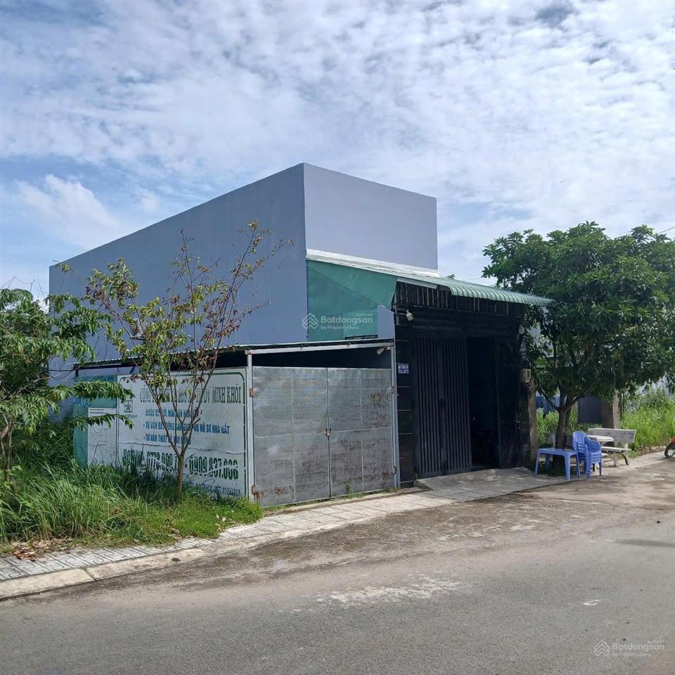 Bán nhà kdc long phước 2 diện tích đất 62m2 nhà xây 1 trệt (52,4m2), 1 lửng (30m2) đã hc