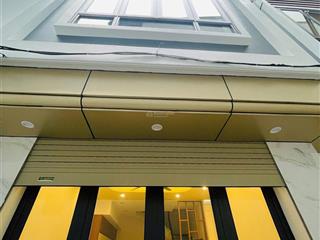 Bán nhà mới keng ngõ 175 lạc long quân  34m2 x 5 tầng  3pn master  chỉ 8,25 tỷ có thương lượng