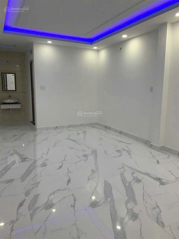 Nhà diện tích lớn 5x20m hẻm xe tải tô hiến thành  6pn 4wc sẵn máy lạnh