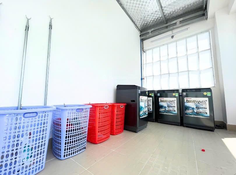 Bán chdv 2mt mới xây 5 tầng 37p 220m² dòng tiền 175 triệu/tháng ở ngã tư gò mây bình tân