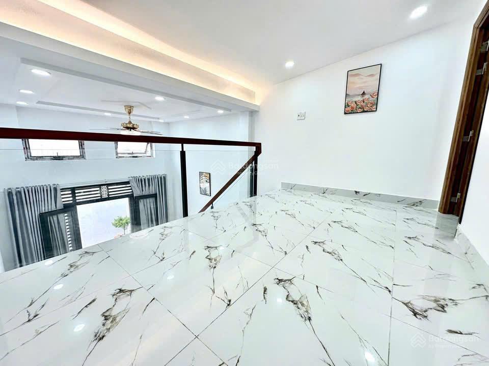 Nhà 4x11m, đường số 6 bhh b bình tân 2pn 2wc giá 1tỷ700tr  0359 458 *** huỳnh