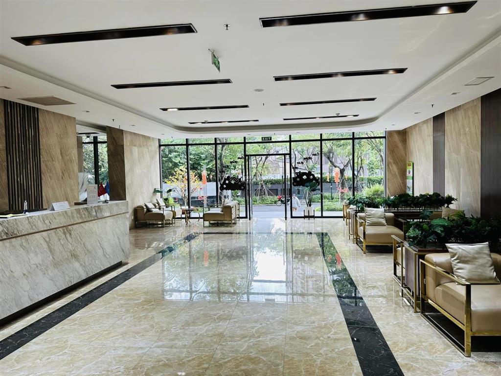 Bán gấp về quê 2pn, 85m2,chỉ 3.88 tỷ(bao thuế phí),có sổ, đông nam, có nội thất, gọi bộ 0981 244 ***