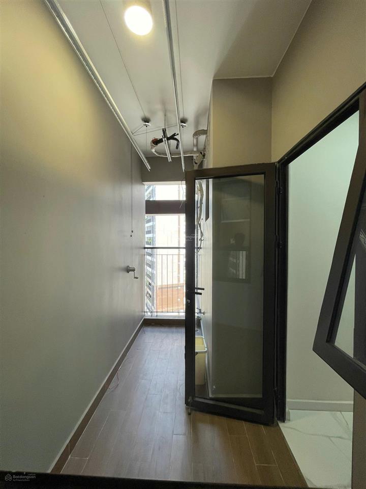 Bán gấp về quê 2pn, 85m2,chỉ 3.88 tỷ(bao thuế phí),có sổ, đông nam, có nội thất, gọi bộ 0981 244 ***