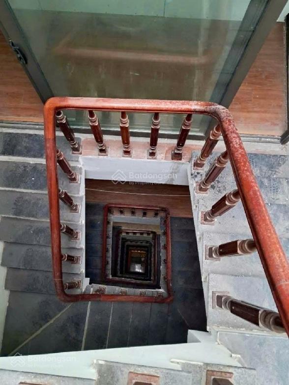 Tòa văn phòng 9 tầng lô góc mặt phố đền lừ 106m2  56 tỷ  view hồ