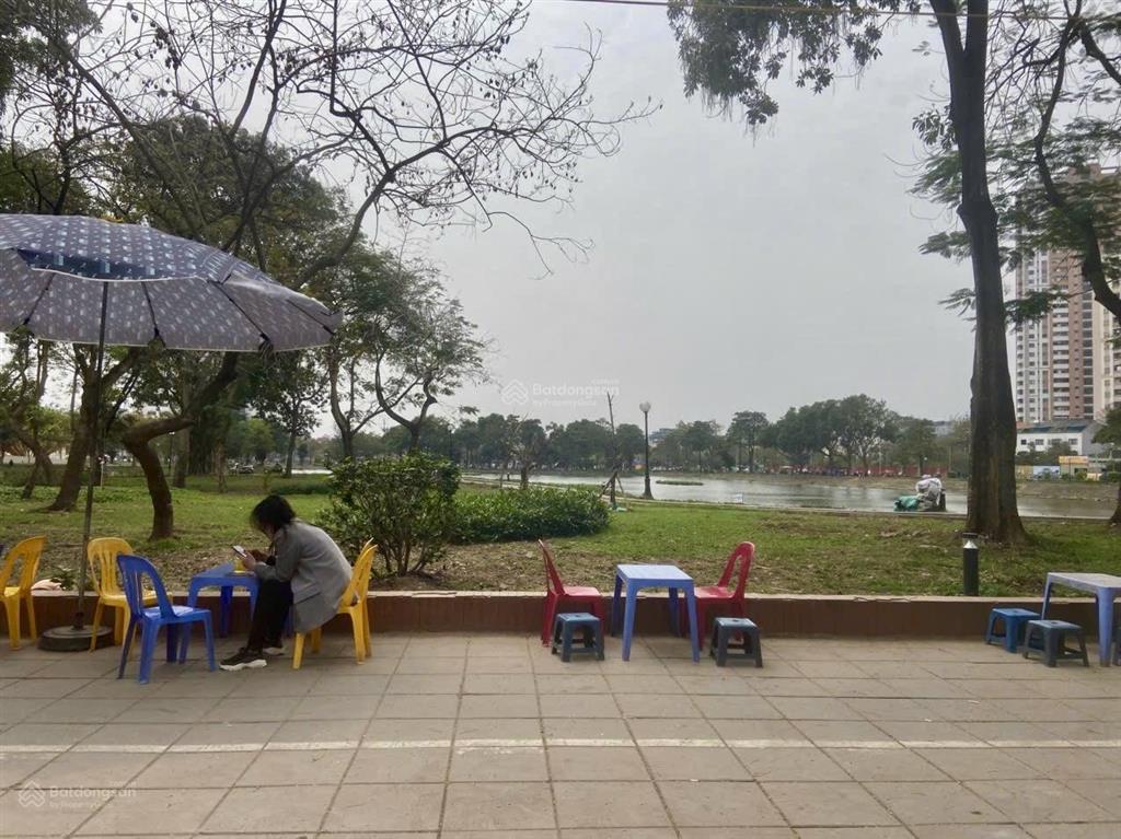 Tòa văn phòng 9 tầng lô góc mặt phố đền lừ 106m2  56 tỷ  view hồ