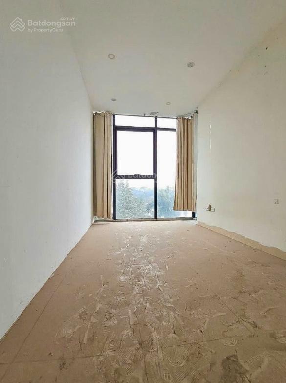 Tòa văn phòng 9 tầng lô góc mặt phố đền lừ 106m2  56 tỷ  view hồ