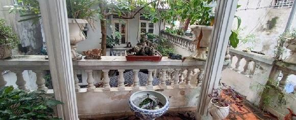 Bán nhà mặt phố trương định, 45m2 5 tầng, 10,5 tỷ, vỉa hè, ô tô tránh
