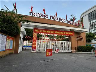 Bán nhà thuý lĩnh 2 tầng 32m26,4 tỷ sân rộng ô tô đỗ cổng