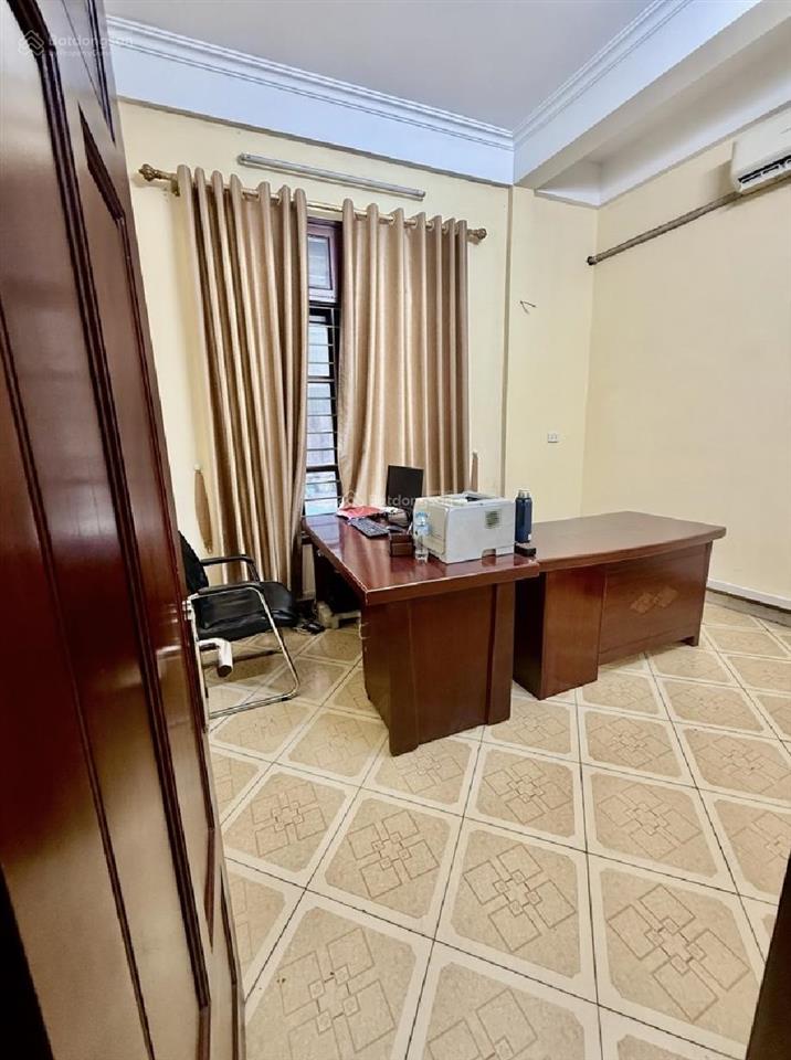 Siêu phẩm mặt phố trần khát chân 4 tầng 20m2  14,2 tỷ  vị trí vàng  kinh doanh đỉnh cao