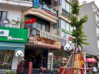 Siêu phẩm mặt phố trần khát chân 4 tầng 20m2  15,2 tỷ  vị trí vàng  kinh doanh đỉnh cao