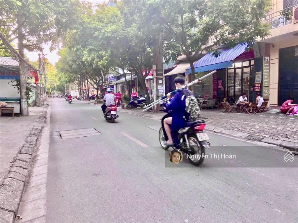 Nhà hiếm view hồ tây trà 70m2  31 tỷ  vỉa hè 2 bên  kinh doanh đỉnh cao