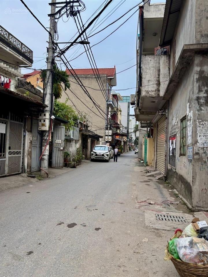 Mảnh đất vàng tam trinh 72m219 tỷngõ thôngô tô tránh