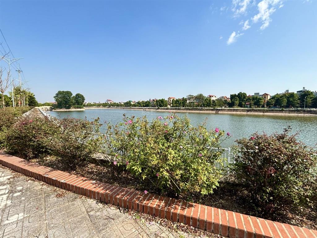 Mảnh đất yên mỹ 462m2  2,05 tỷ  view hồ  2 mặt thoáng