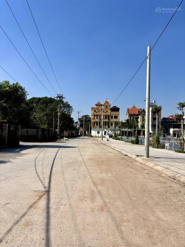 Nhà đất yên mỹ, thanh trì 311m2  22,9 tỷ  ô tô đỗ cửa  resort giữa lòng hà nội