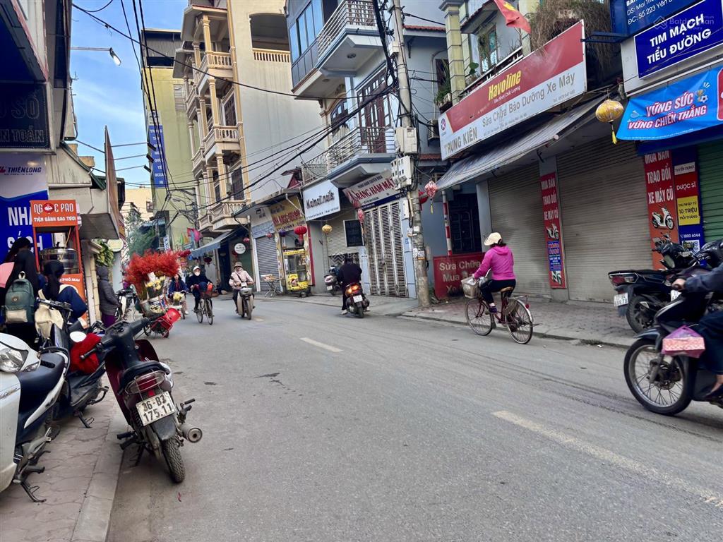 Mảnh đất hiếm có yên duyên 30m2  5,4 tỷ  1 nhà ra phố