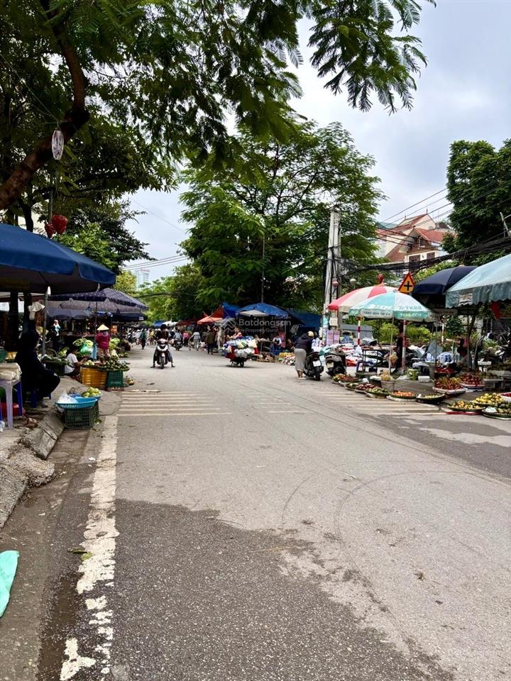 Nhà 7 tầng tam trinh 74m2  28,9 tỷ  ô tô vào nhà  ngõ thông