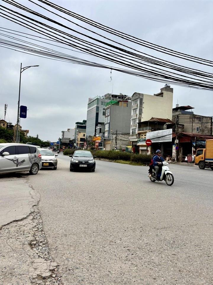 Nhà 7 tầng tam trinh 74m2  28,9 tỷ  ô tô vào nhà  ngõ thông