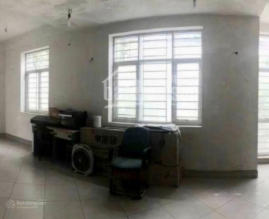 Nhà phân lô 4 tầng tam trinh 134m247 tỷ lô góc 2 mặt tiền