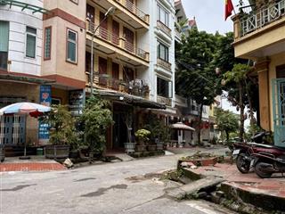 Nhà phân lô 4 tầng tam trinh 134m247 tỷ lô góc 2 mặt tiền