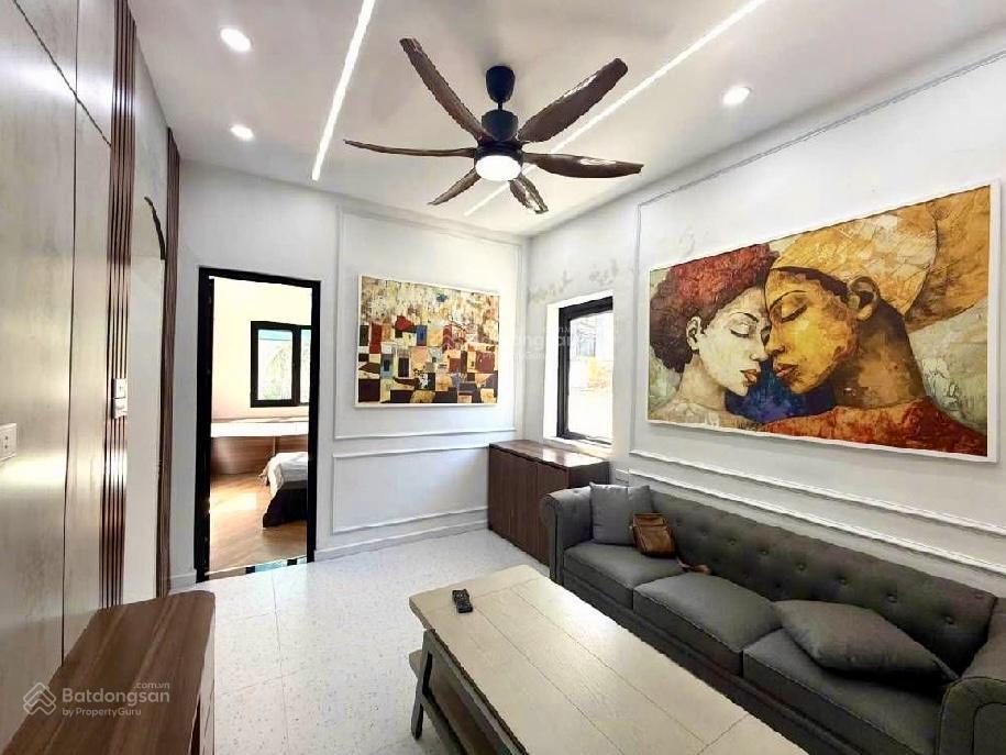 Nhà tập thể tầng 2 tân mai 88m2  4,6 tỷ  ô tô tránh  gần phố