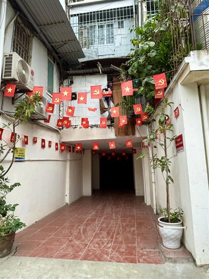 Nhà tập thể tầng 2 tân mai 88m2  4,6 tỷ  ô tô tránh  gần phố