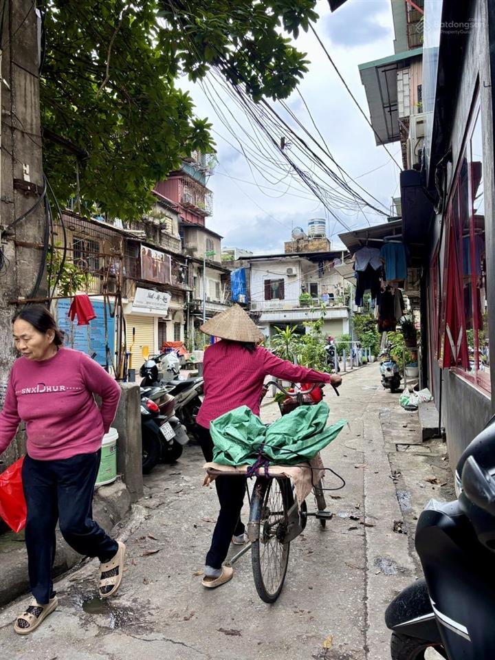 Nhà tập thể quỳnh mai 65m2  3,85 tỷ  đẹp ở luôn