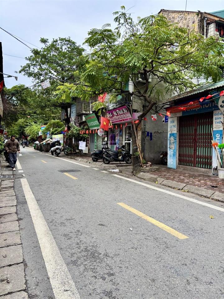 Nhà tập thể quỳnh mai 65m2  3,85 tỷ  đẹp ở luôn