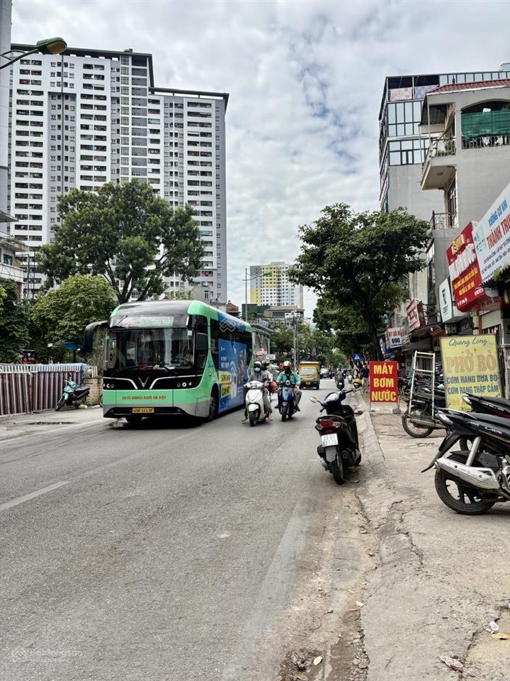 Nhà mặt phố trương định 3 tầng 90m220,3 tỷvỉa hèkinh doanh