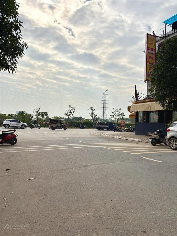 Nhà phân lô kđt ao sào, thịnh liệt 4 tầng 70m224 tỷ ô tô tránh