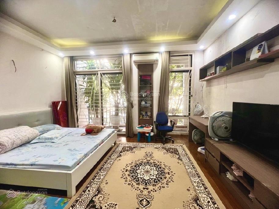 Nhà phân lô kđt ao sào, thịnh liệt 4 tầng 70m224 tỷ ô tô tránh