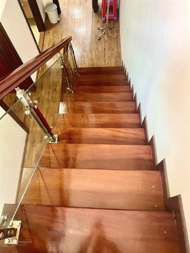 Nhà phân lô kđt ao sào, thịnh liệt 4 tầng 70m224 tỷ ô tô tránh