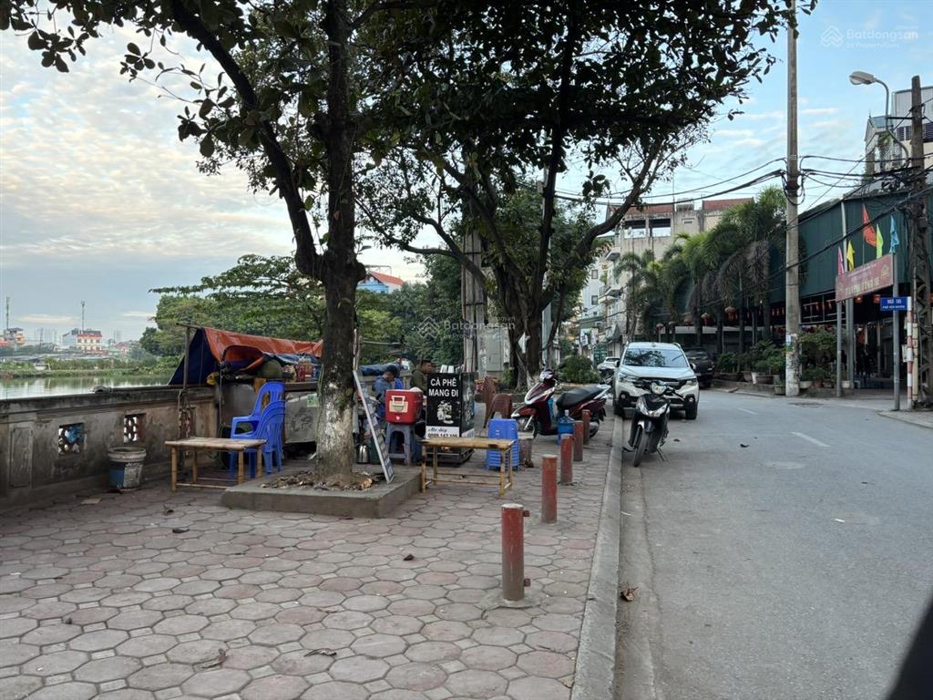 Nhà cấp bốn mặt phố yên duyên lô góc thoáng 52m218,5 tỷ ô tô tránh