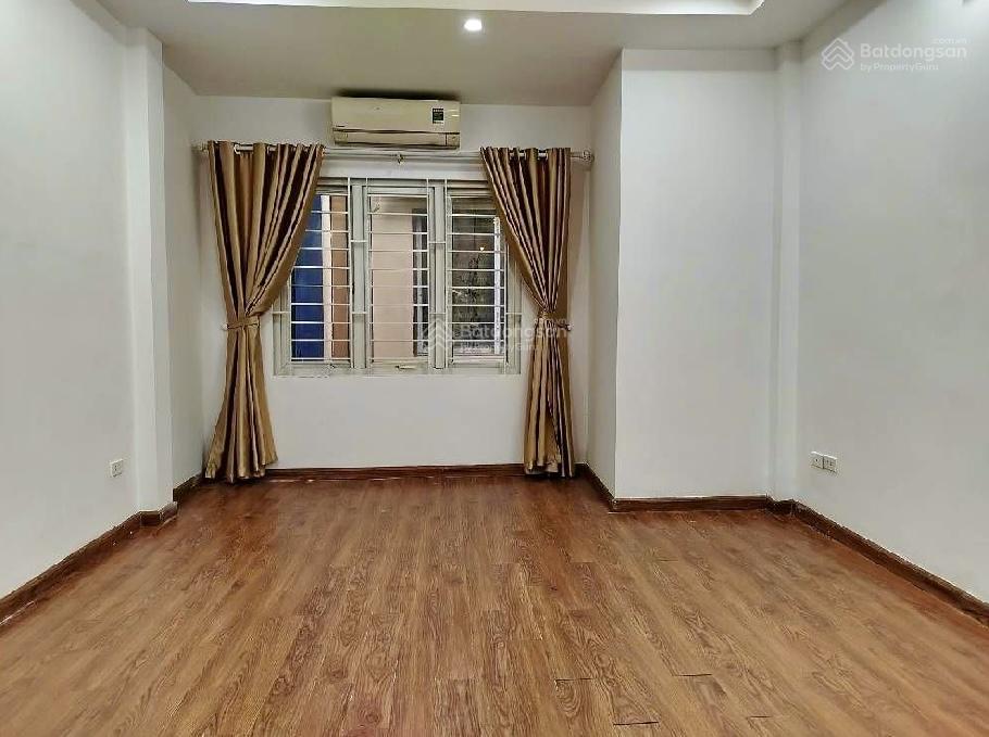 Nhà 5 tầng phân lô x2a hưng thịnh, yên sở 25m2  7,9 tỷ  ô tô tránh