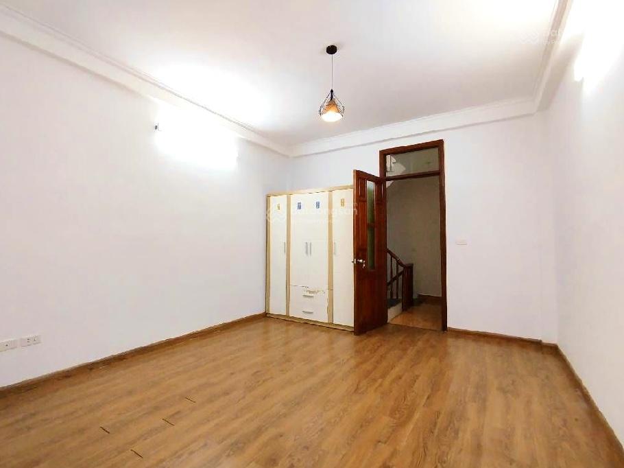 Nhà 5 tầng phân lô x2a hưng thịnh, yên sở 25m2  7,9 tỷ  ô tô tránh