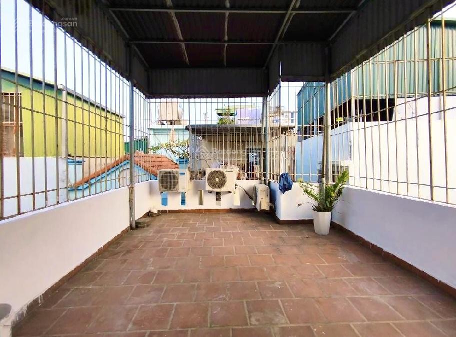 Nhà 5 tầng phân lô x2a hưng thịnh, yên sở 25m2  7,9 tỷ  ô tô tránh
