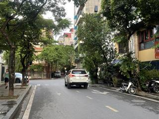 Cho thuê nhà phân lô ngõ 61 hoàng cầu 65m* 5 tầng* mt 5m giá 20tr/th ô tô tránh vỉa hè kinh doanh